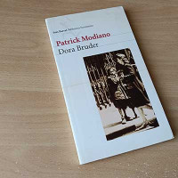 Modiano, Patrick. Dora Bruder.